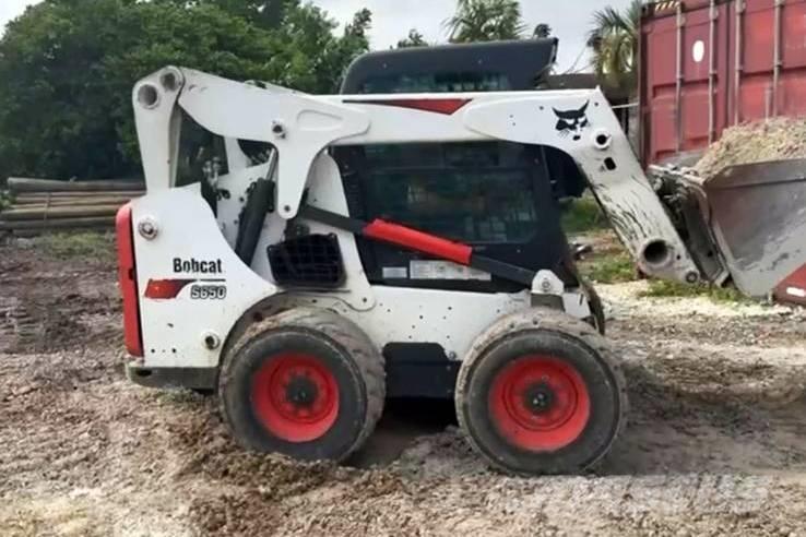 Bobcat S650 Skid steer loderler