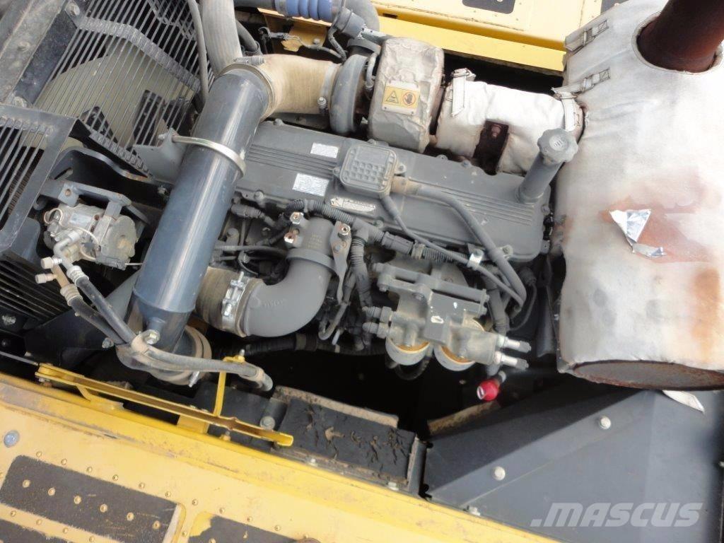 Komatsu PC 350 LC-8 Paletli ekskavatörler