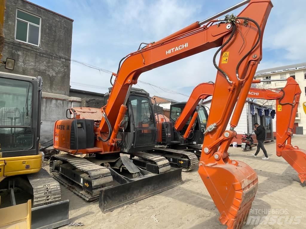 Hitachi ZX 80 Paletli ekskavatörler