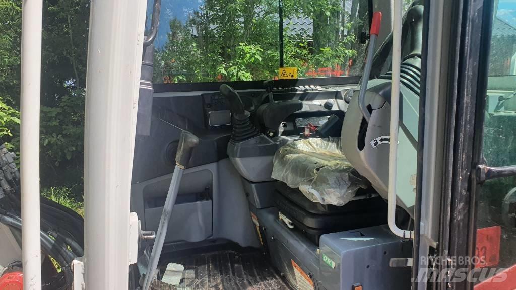 Takeuchi TB230 Mini ekskavatörler, 7 tona dek