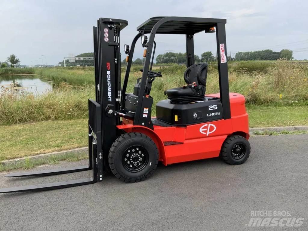 EP EFL 252 XS Elektrikli forkliftler