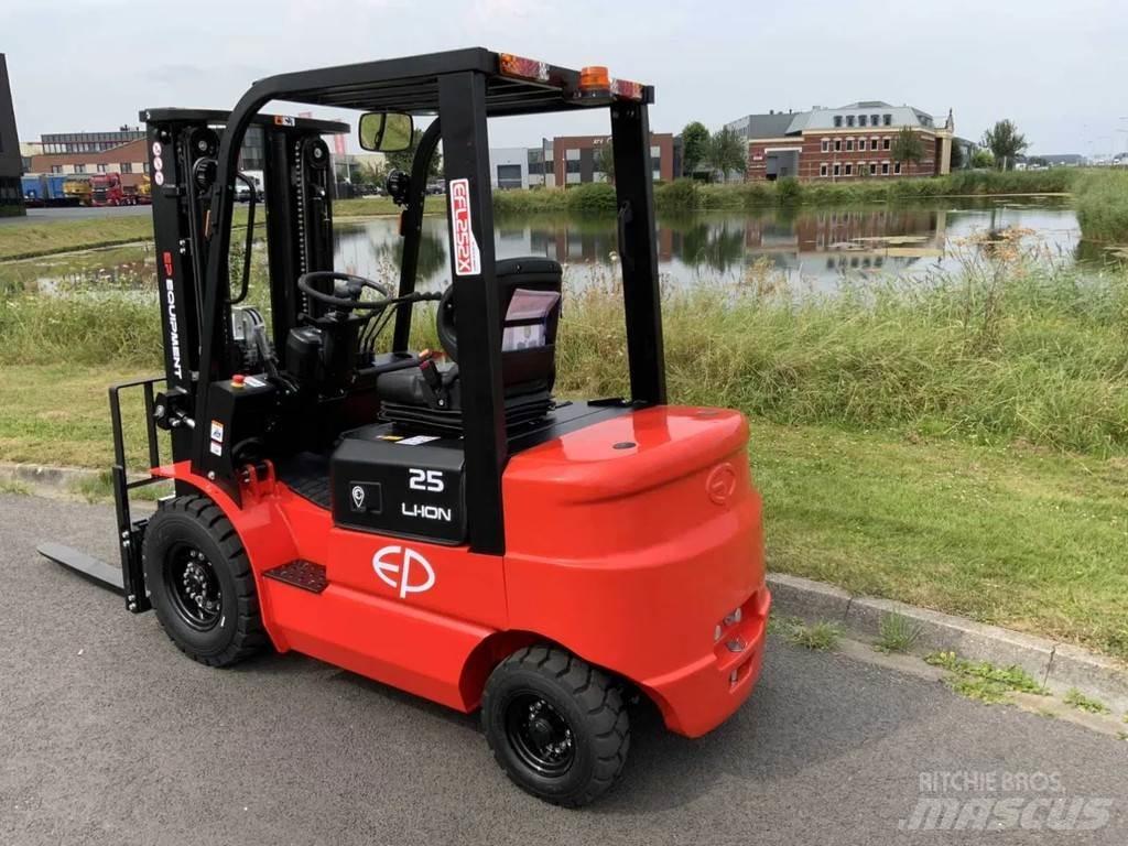 EP EFL 252 XS Elektrikli forkliftler
