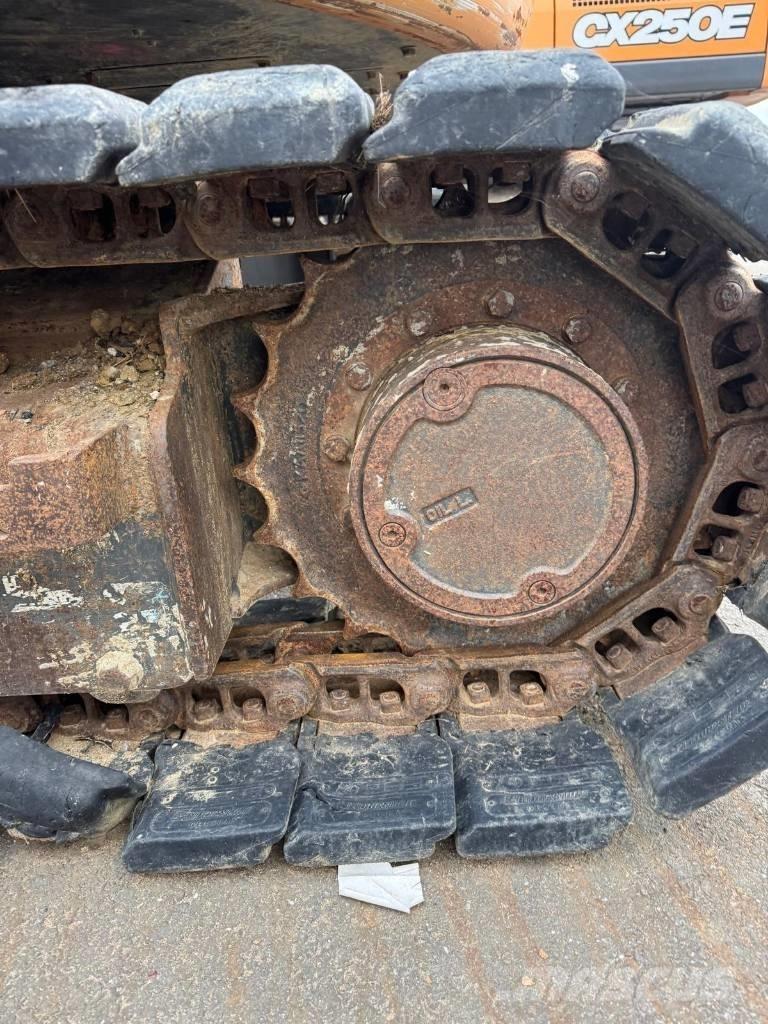 CASE CX 75 C SR Paletli ekskavatörler