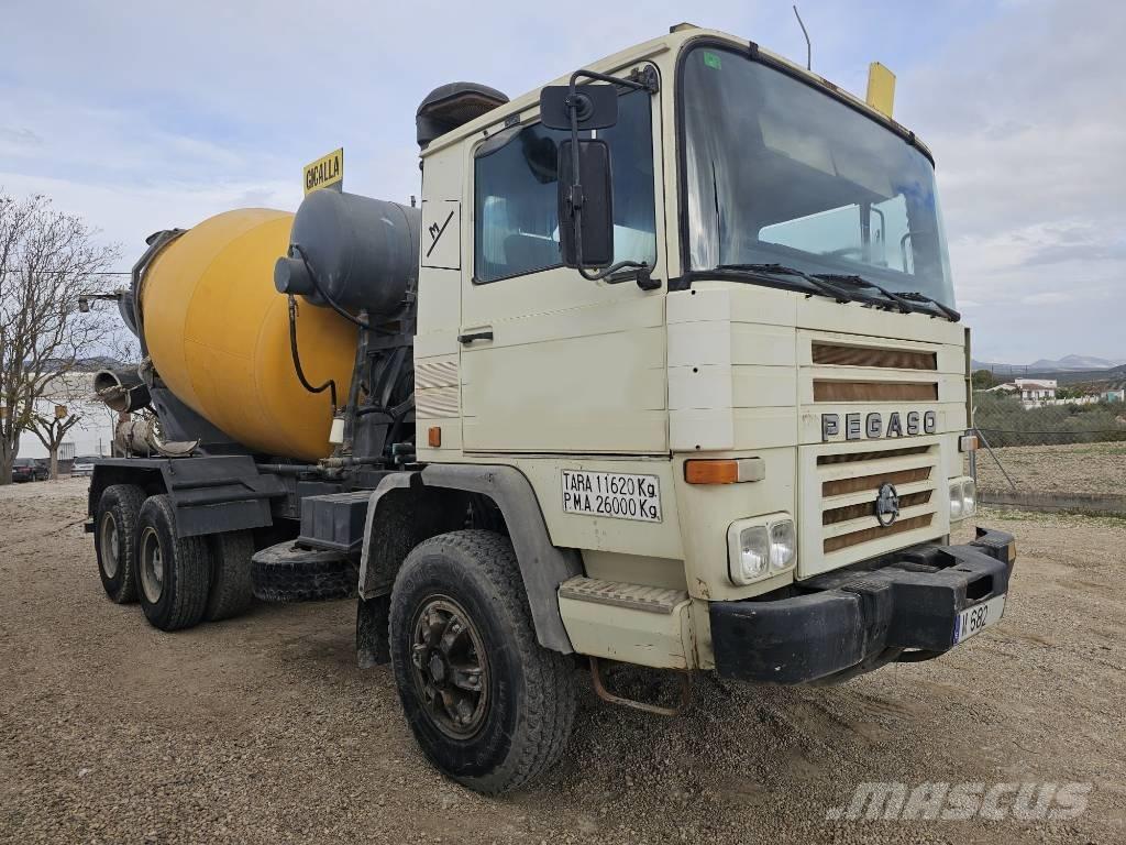 Pegaso 2323k Beton pompaları