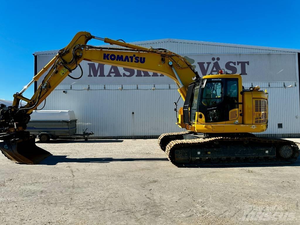 Komatsu PC 228 US-11 Paletli ekskavatörler