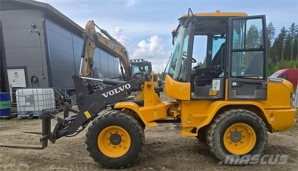 Volvo L30G Tekerlekli yükleyiciler
