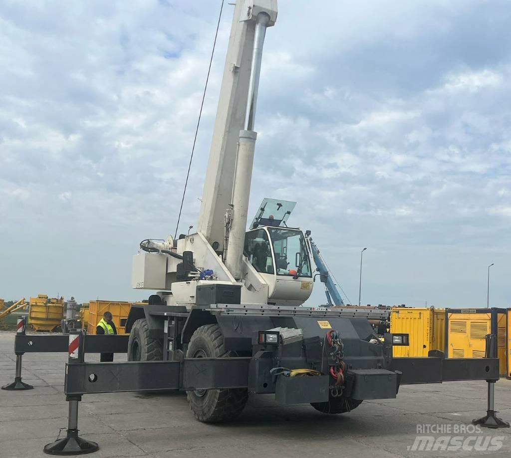 Terex A 600 Arazi Tipi Vinçler (RT)