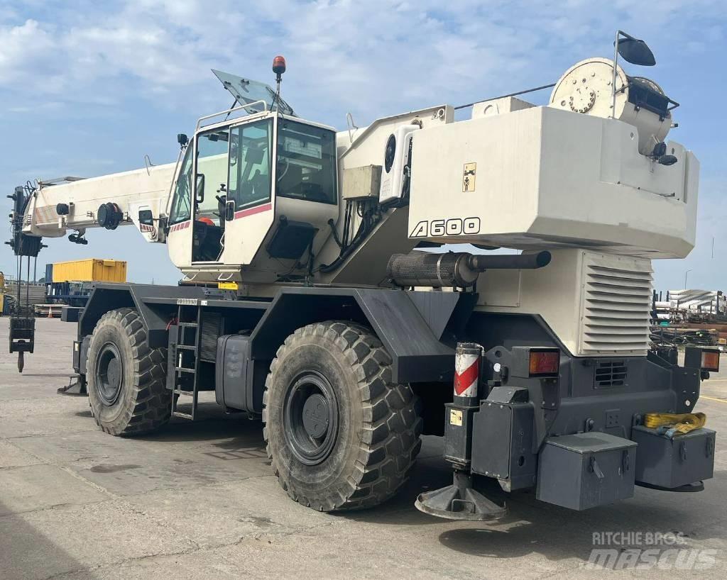 Terex A 600 Arazi Tipi Vinçler (RT)