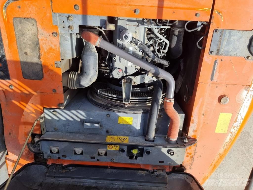 Hitachi ZX 210 LC-3 Paletli ekskavatörler