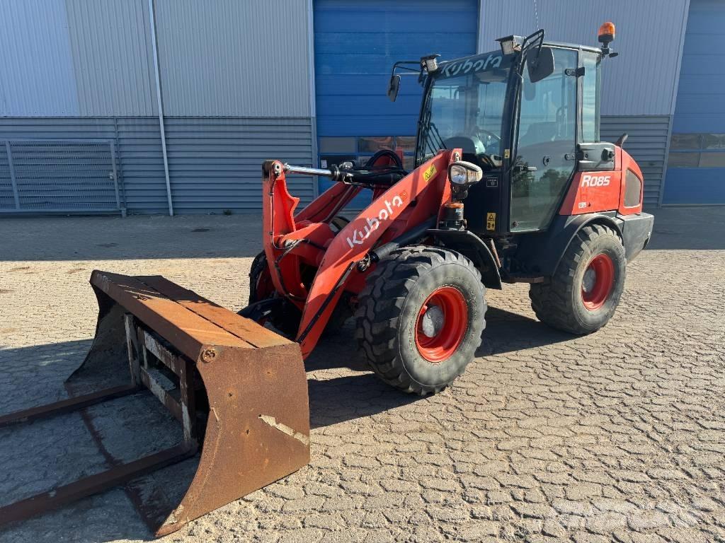 Kubota R085 Tekerlekli yükleyiciler