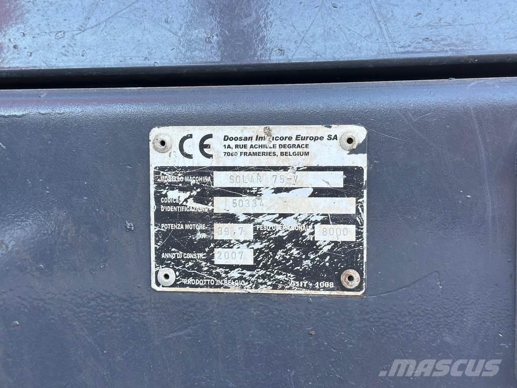Doosan SOLAR 75V Midi ekskavatörler 7 - 12 t