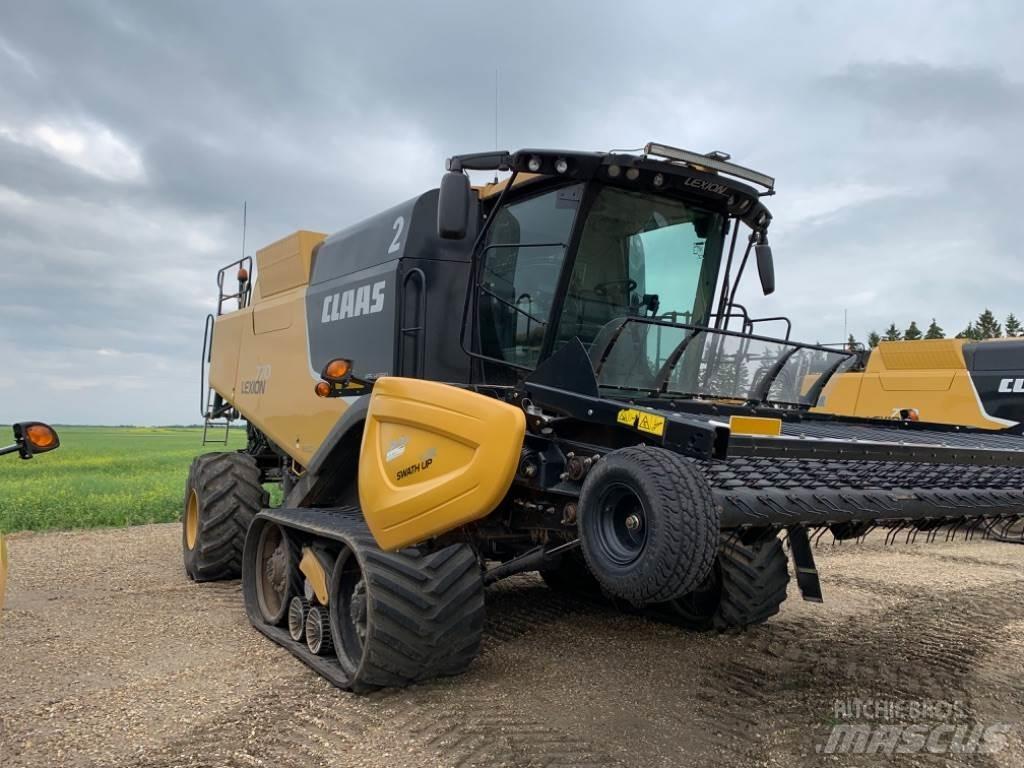 CLAAS LEXION 770TT Biçerdöverler