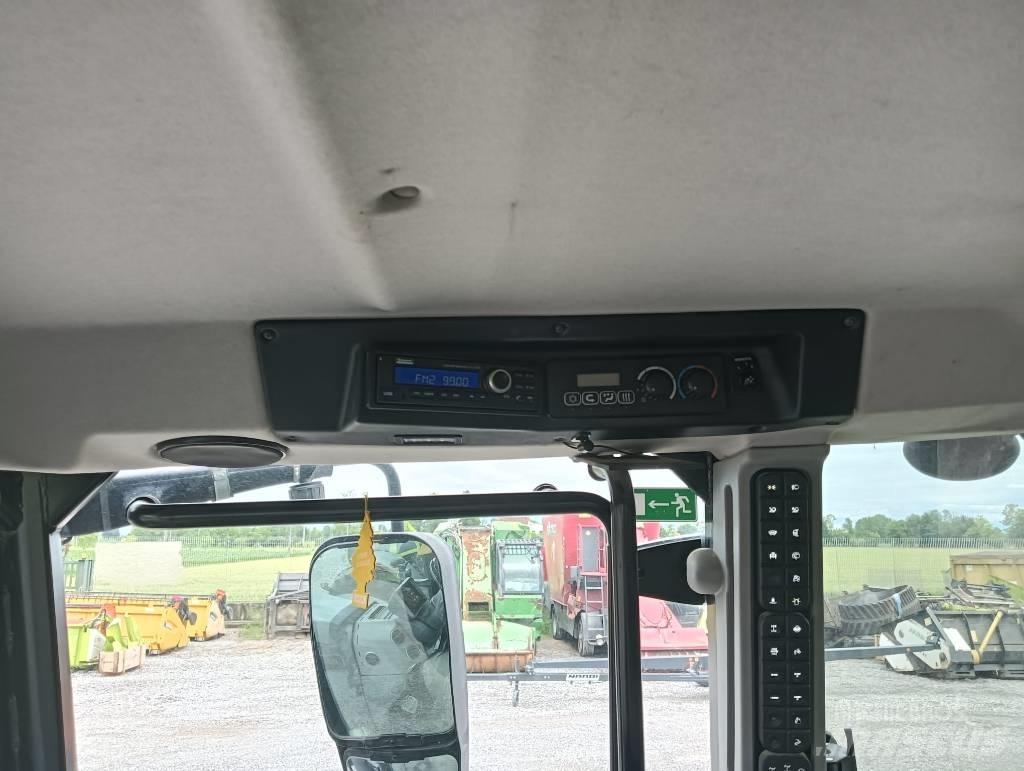 JCB Fastrac 4220 Traktörler