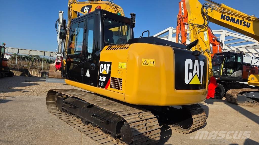 CAT 313 F Paletli ekskavatörler