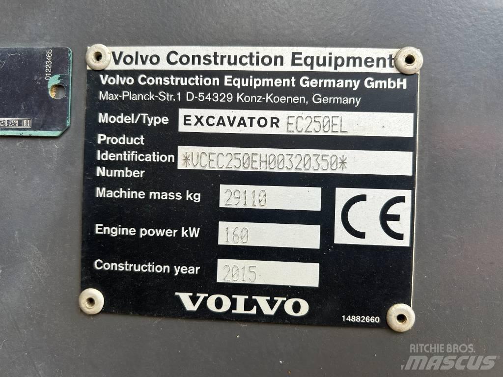 Volvo EC 250 EL Paletli ekskavatörler