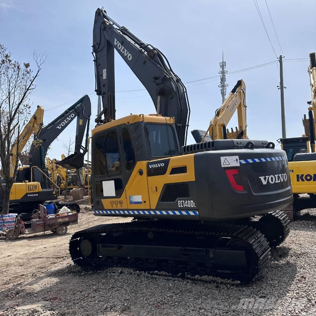 Volvo EC 140 DL Paletli ekskavatörler