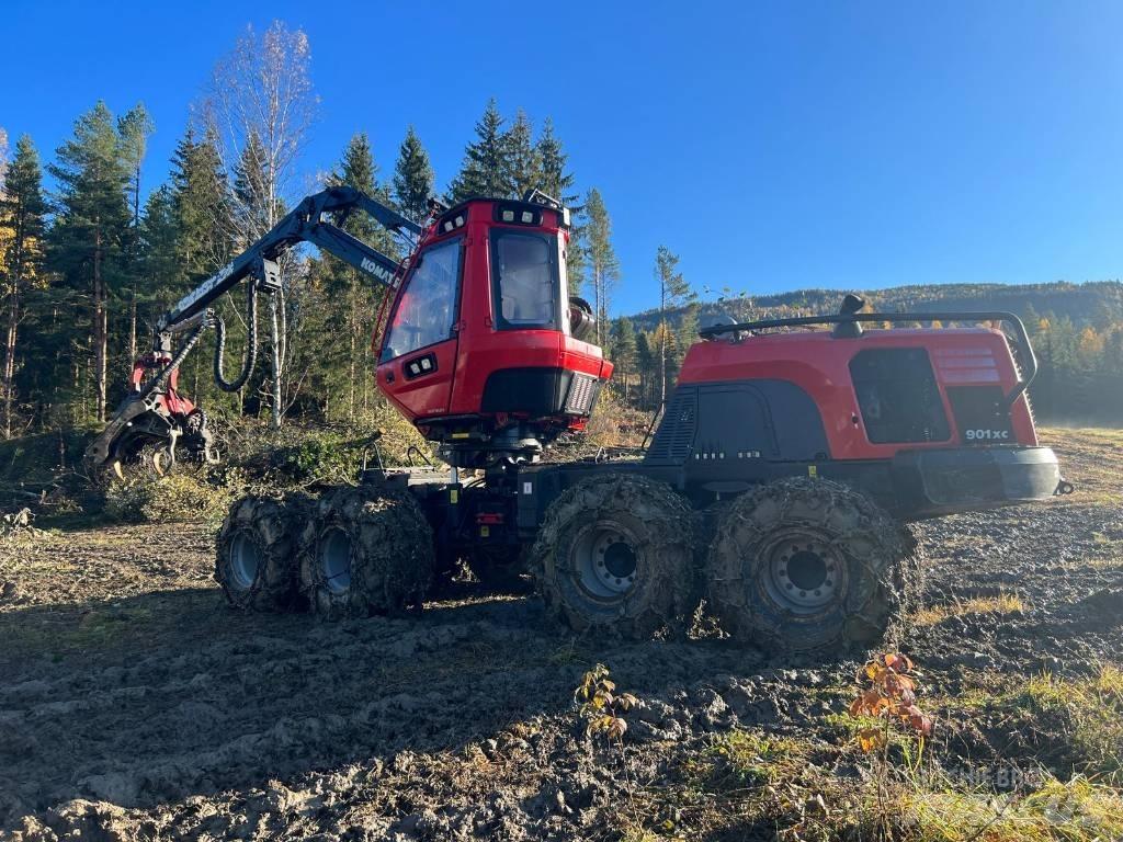 Komatsu 901XC Biçerdöverler