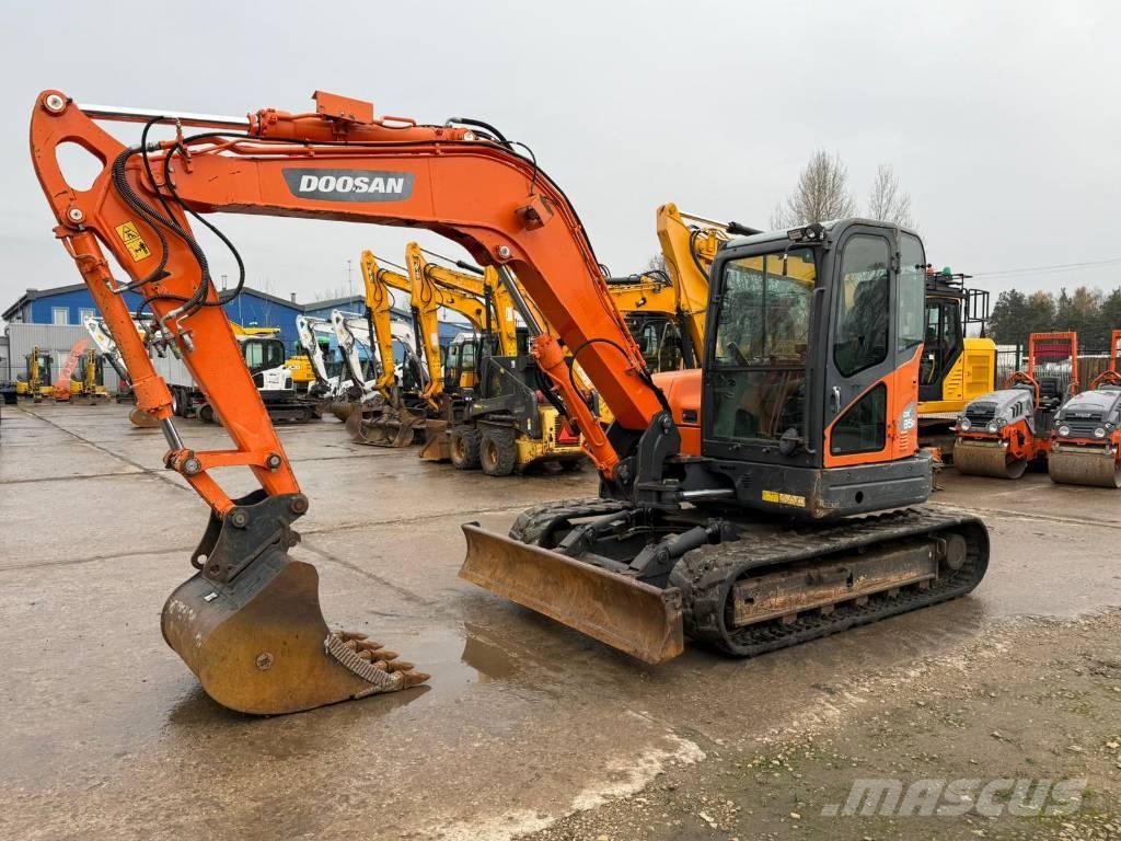 Doosan DX 85 R Midi ekskavatörler 7 - 12 t