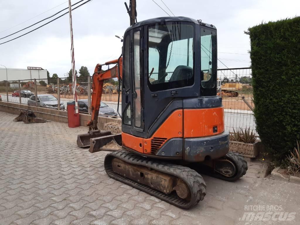 Hitachi ZX 27 U-2 Mini ekskavatörler, 7 tona dek