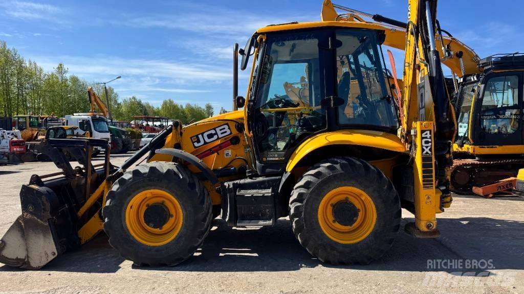 JCB 4 CX Kazıcı yükleyiciler - beko loder