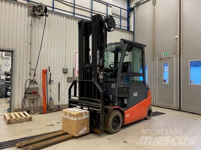 Toyota 8 FBMT 35 Elektrikli forkliftler