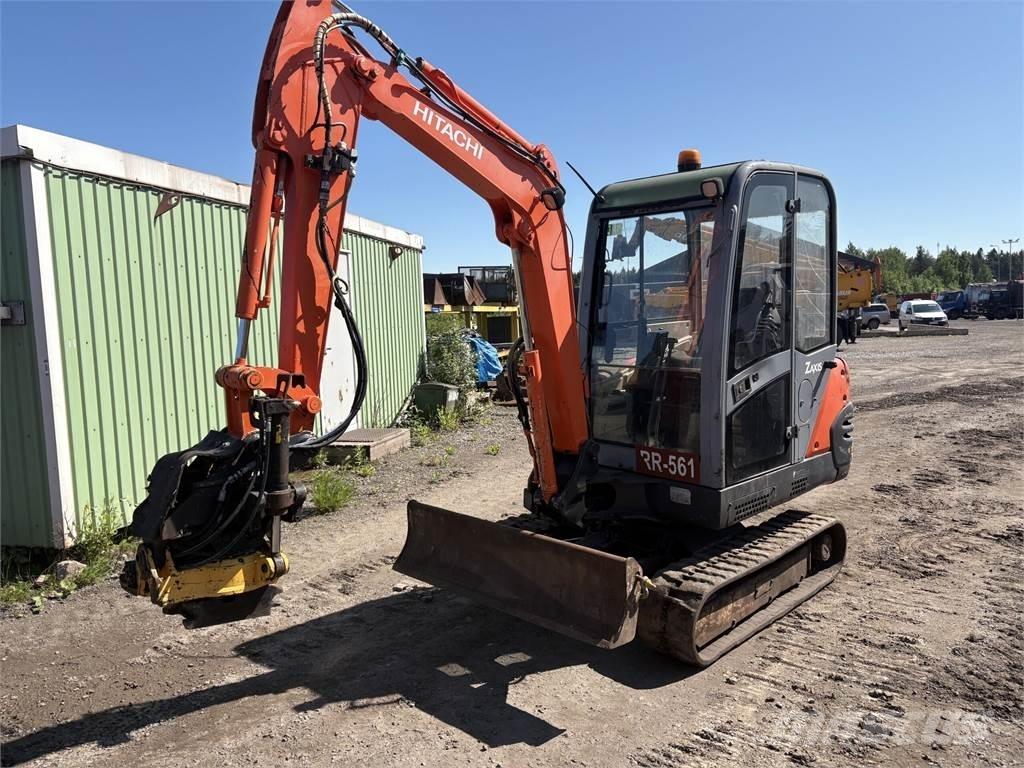 Hitachi ZX25 Mini ekskavatörler, 7 tona dek