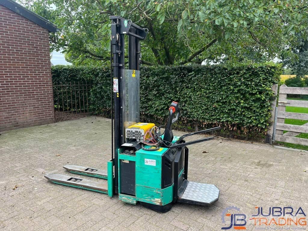 Mitsubishi SB12V Düsük seviye platformu