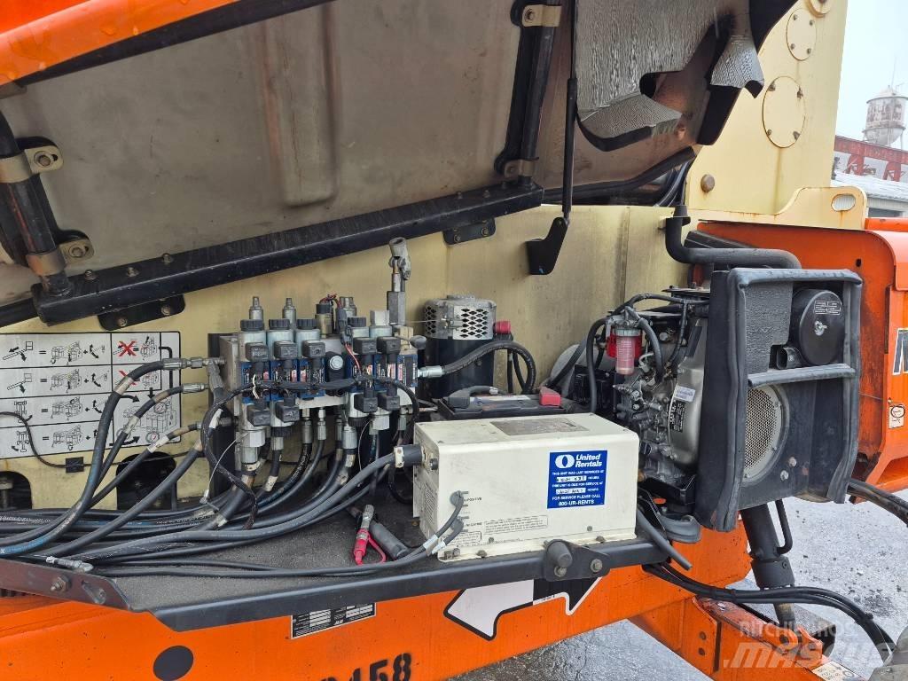 JLG M 600 JP Körüklü personel platformları