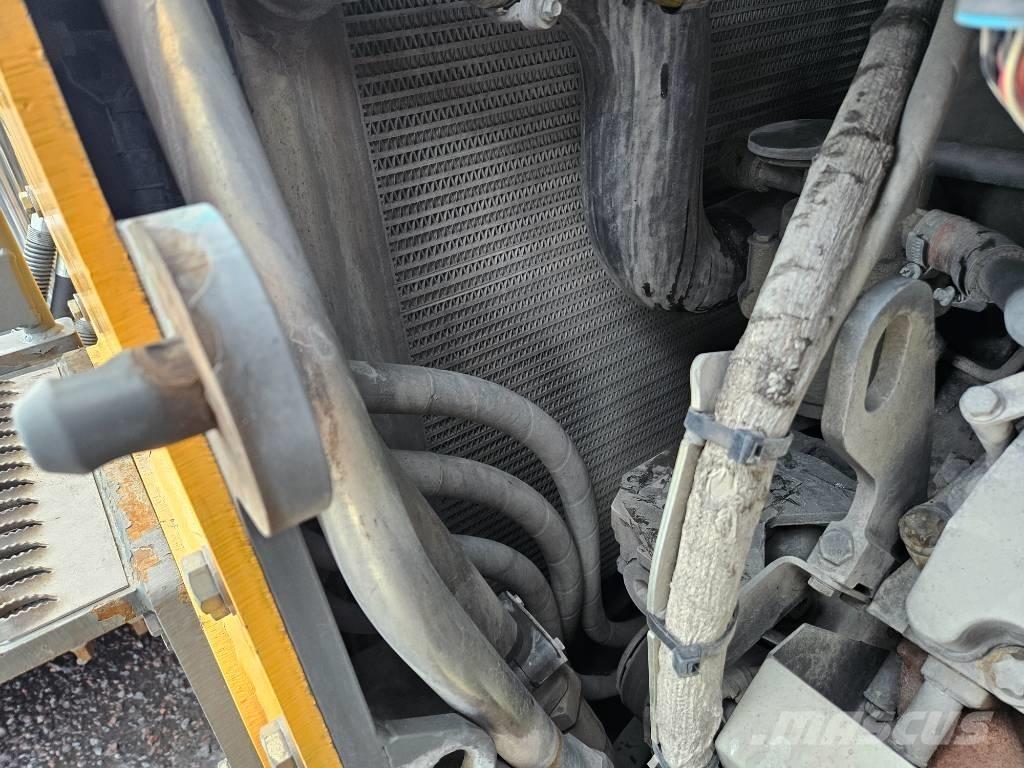 Liebherr PR 776 Paletli dozerler