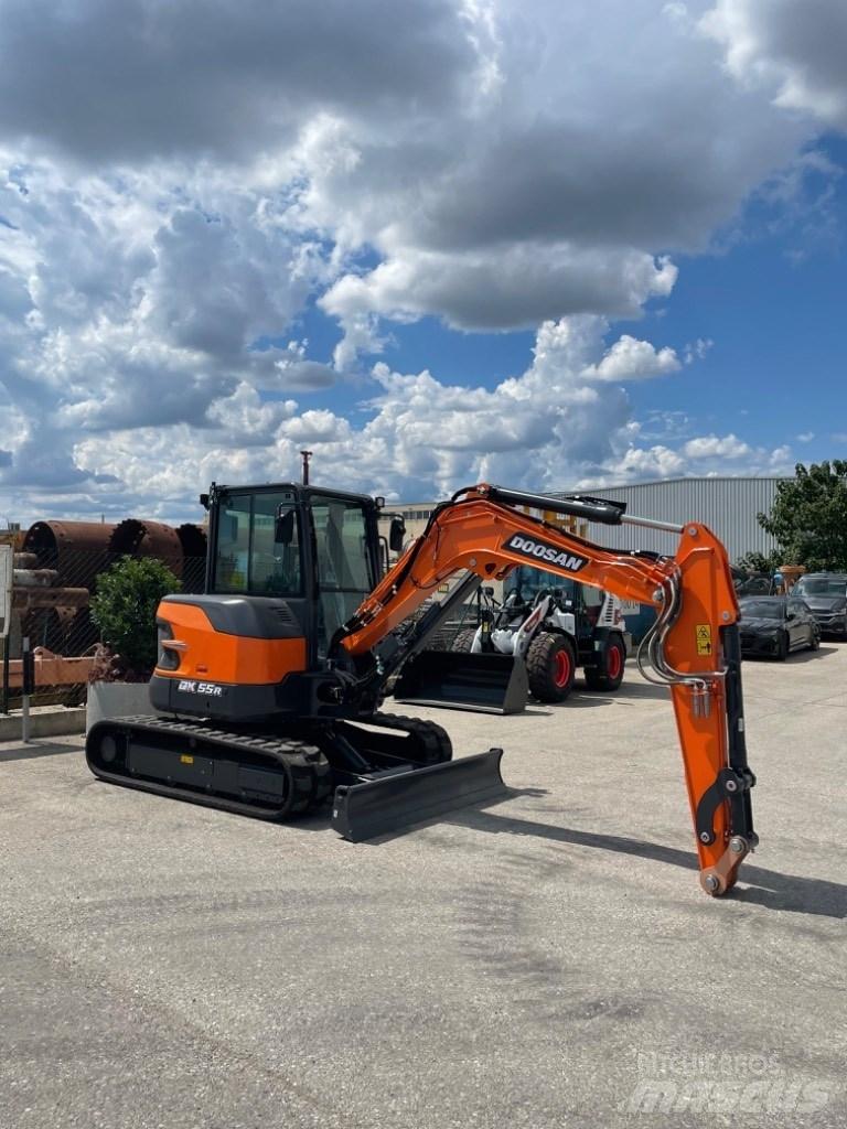 Doosan DX55r Mini ekskavatörler, 7 tona dek