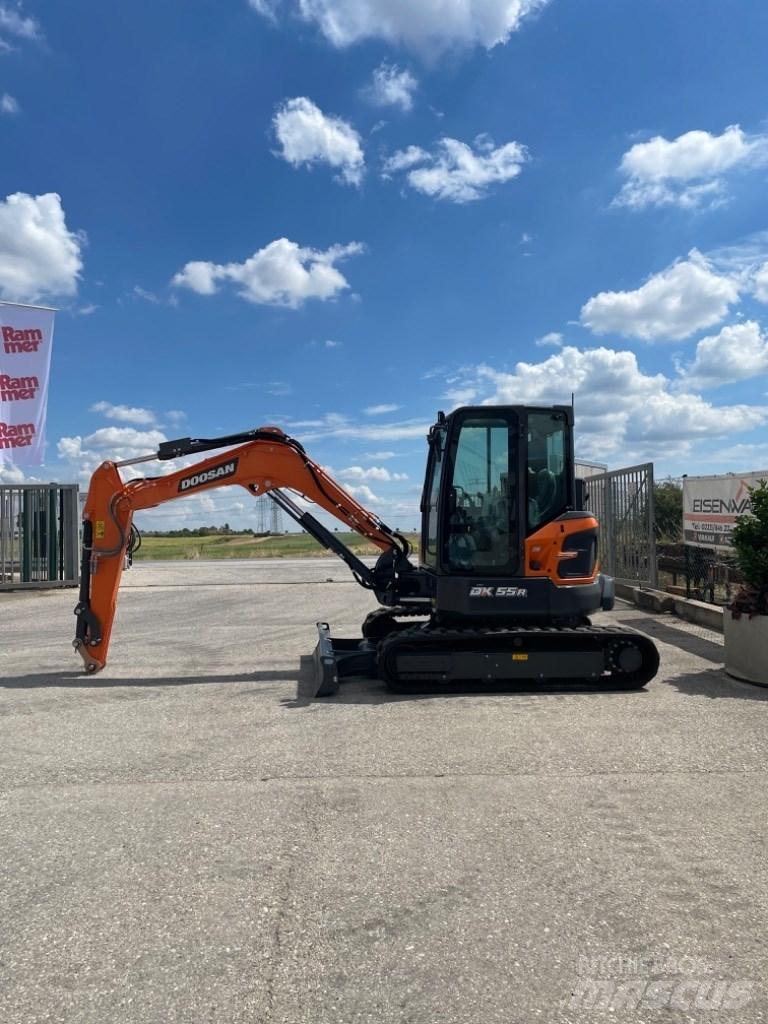 Doosan DX55r Mini ekskavatörler, 7 tona dek