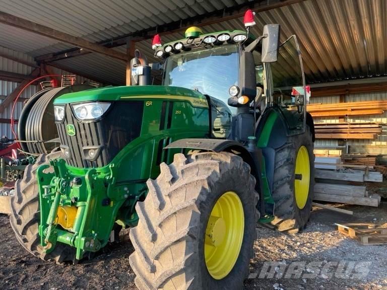 John Deere 6R 250 Traktörler