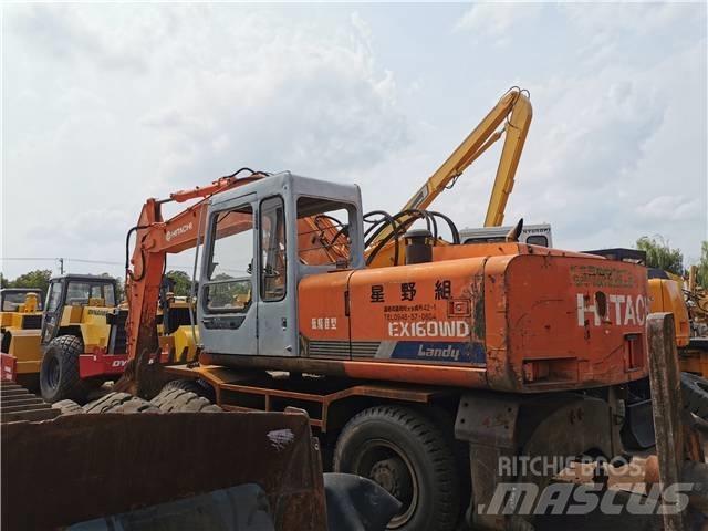 Hitachi EX 160 WD Paletli ekskavatörler