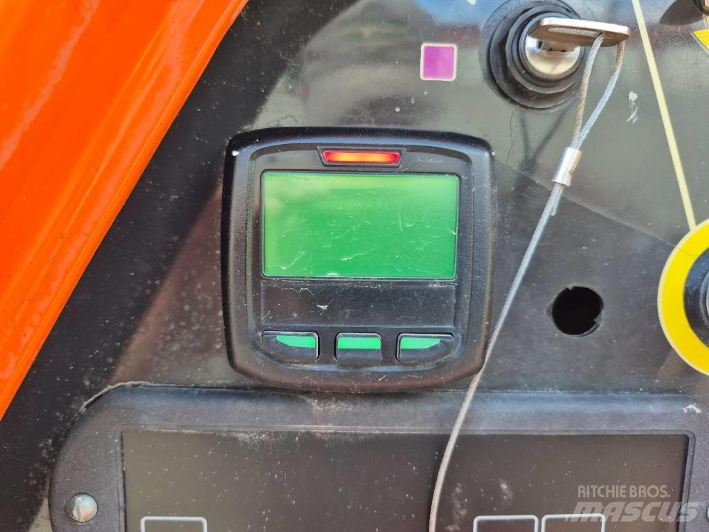 JLG 450 AJ Körüklü personel platformları