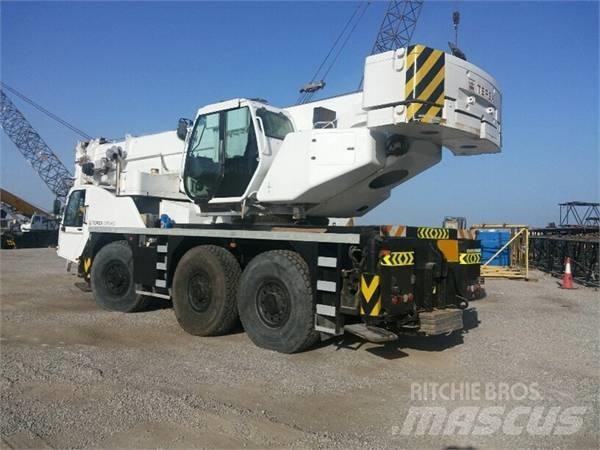 TEREX AC 55 L Yol-Arazi Tipi Vinçler (AT)