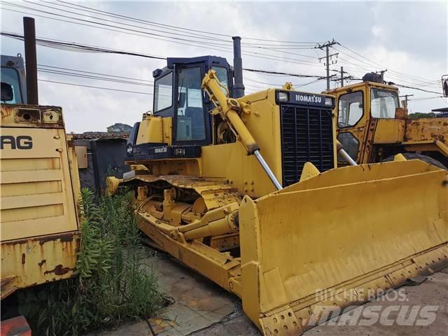 Komatsu D85-21 Paletli dozerler