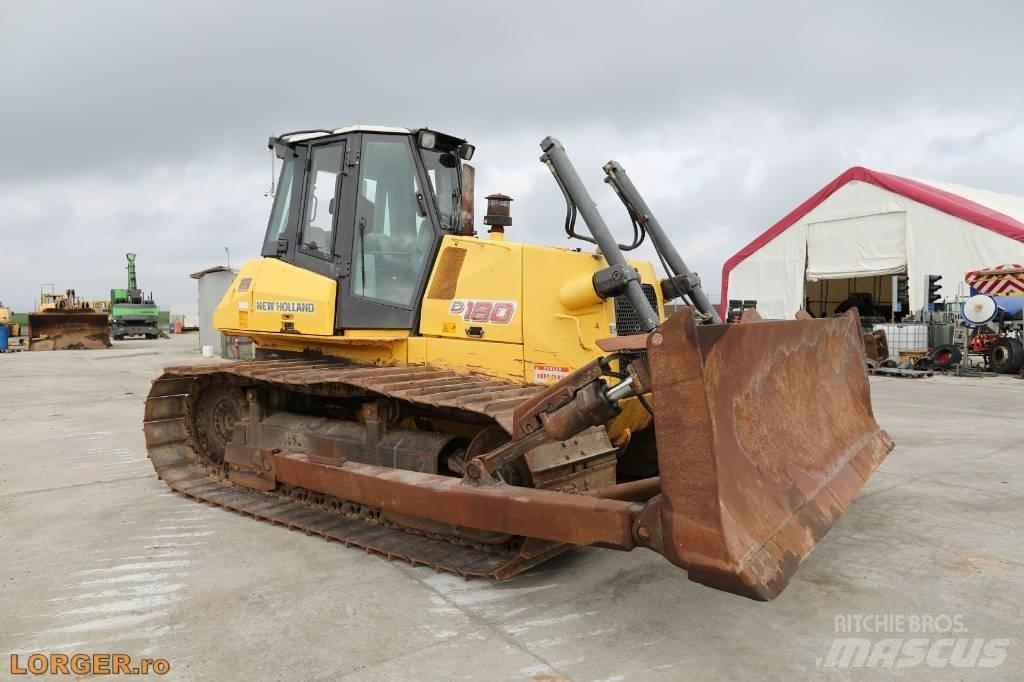 New Holland D 180 Paletli dozerler