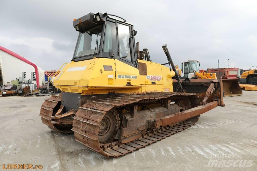 New Holland D 180 Paletli dozerler