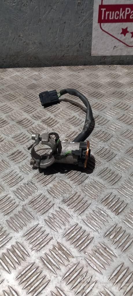 Iveco Daily    2991729 Kabinler
