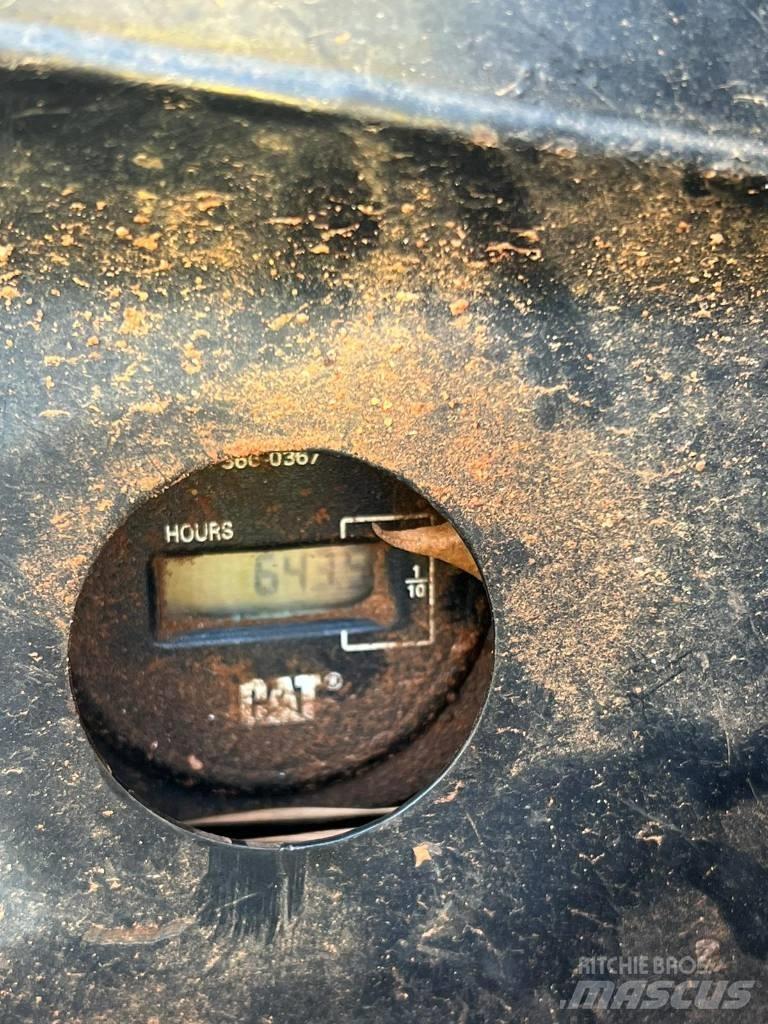 CAT 304 C CR Mini ekskavatörler, 7 tona dek