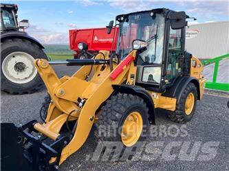CAT 906 Tekerlekli yükleyiciler