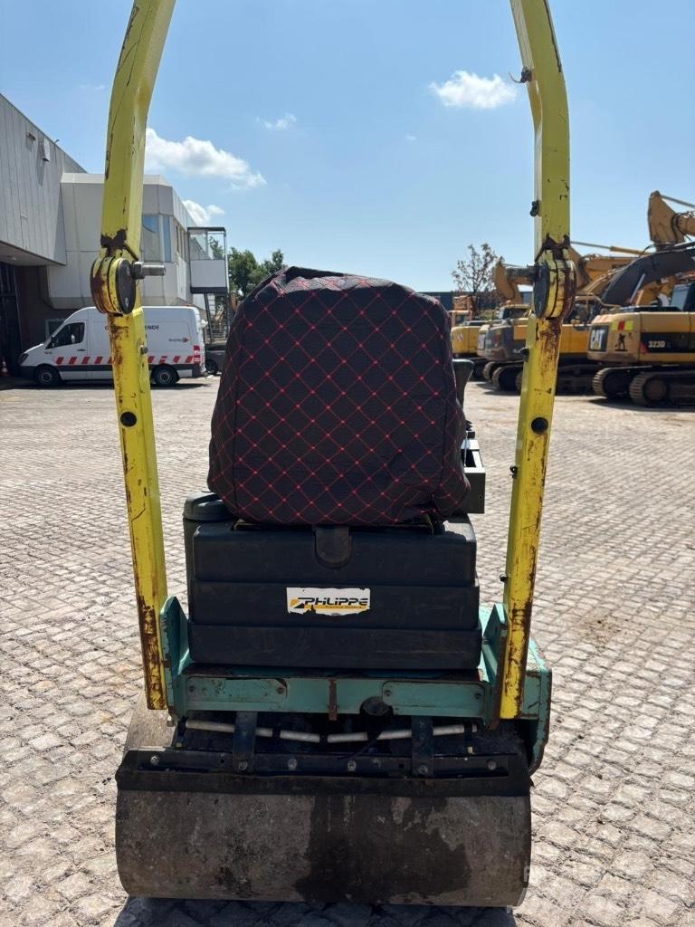 Ammann AV 20-2 Çift tamburlu silindirler