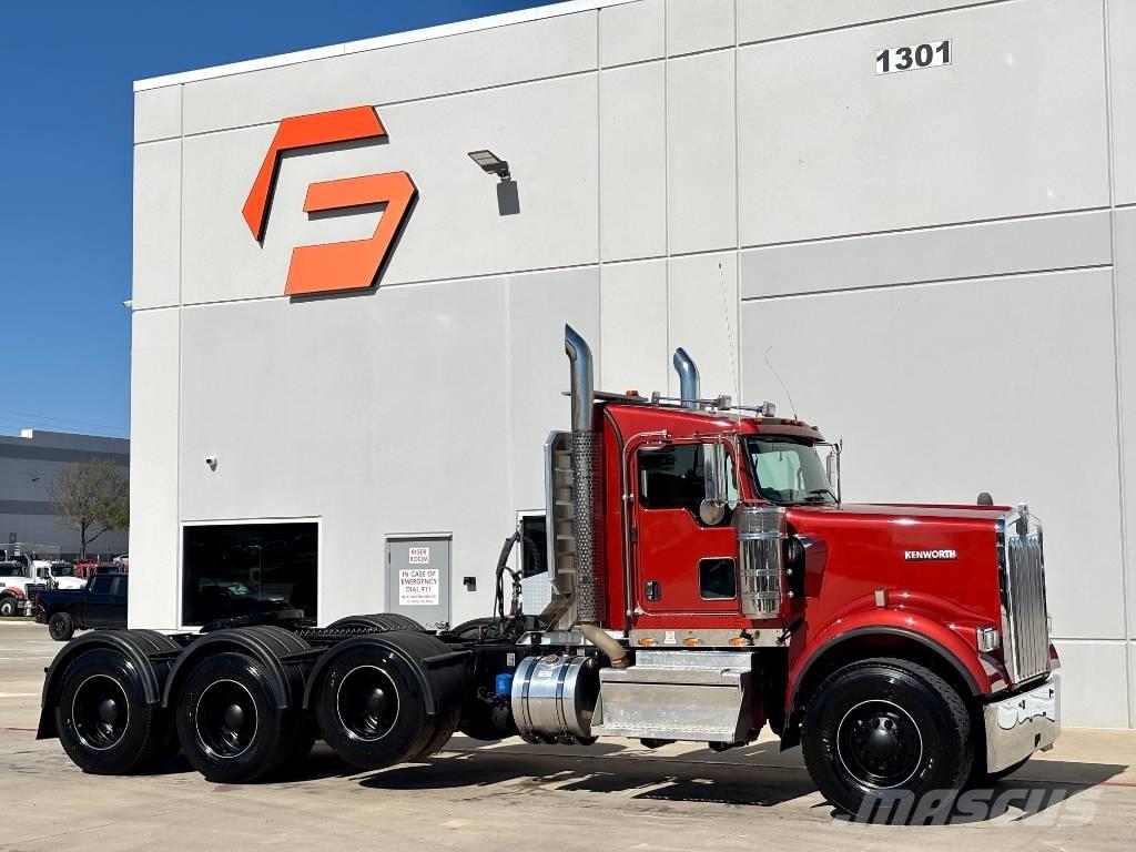 Kenworth W 900 Çekiciler