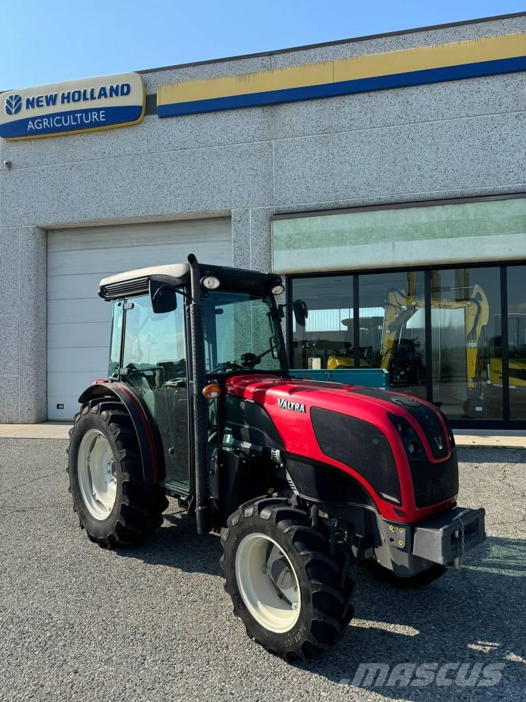 Valtra F95 Traktörler