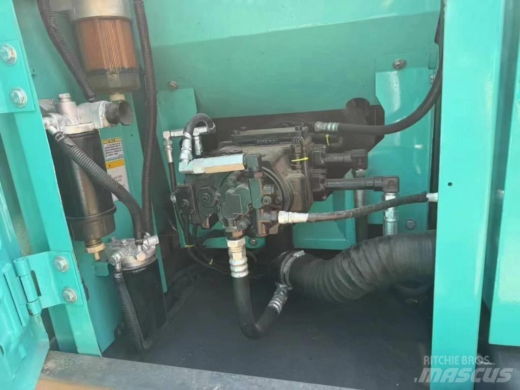 Kobelco SK 140 LC Paletli ekskavatörler
