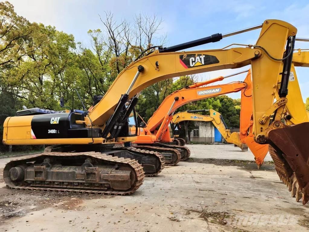 CAT 349 D2 Paletli ekskavatörler