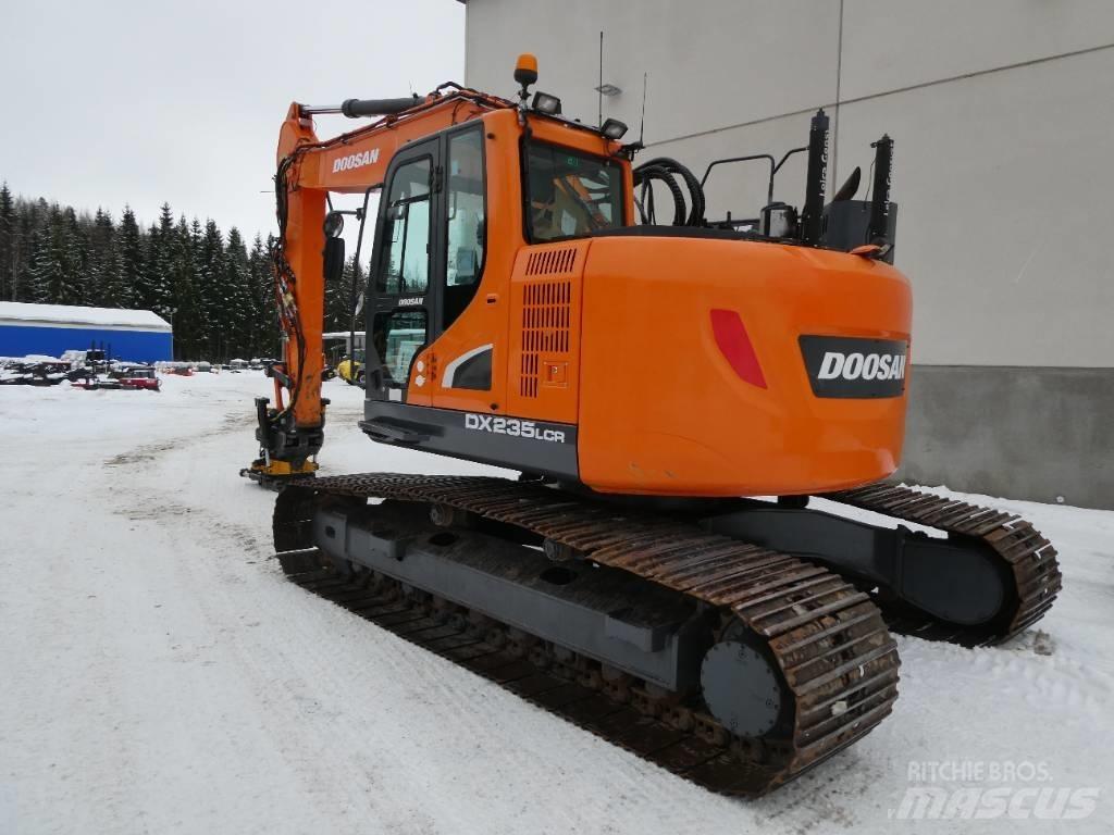 Doosan DX 235 LCR-5 Paletli ekskavatörler