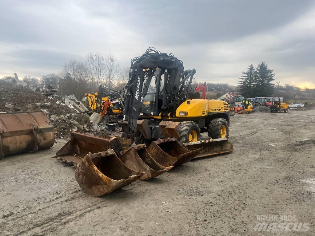 Mecalac 12 M XT Lastik tekerli ekskavatörler