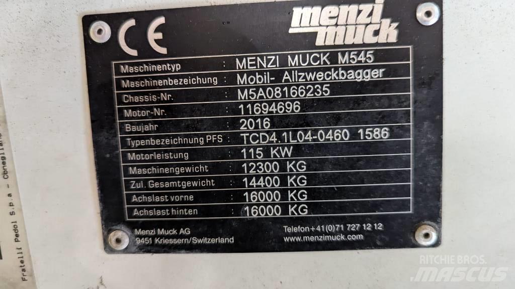 Menzi Muck M545 Lastik tekerli ekskavatörler