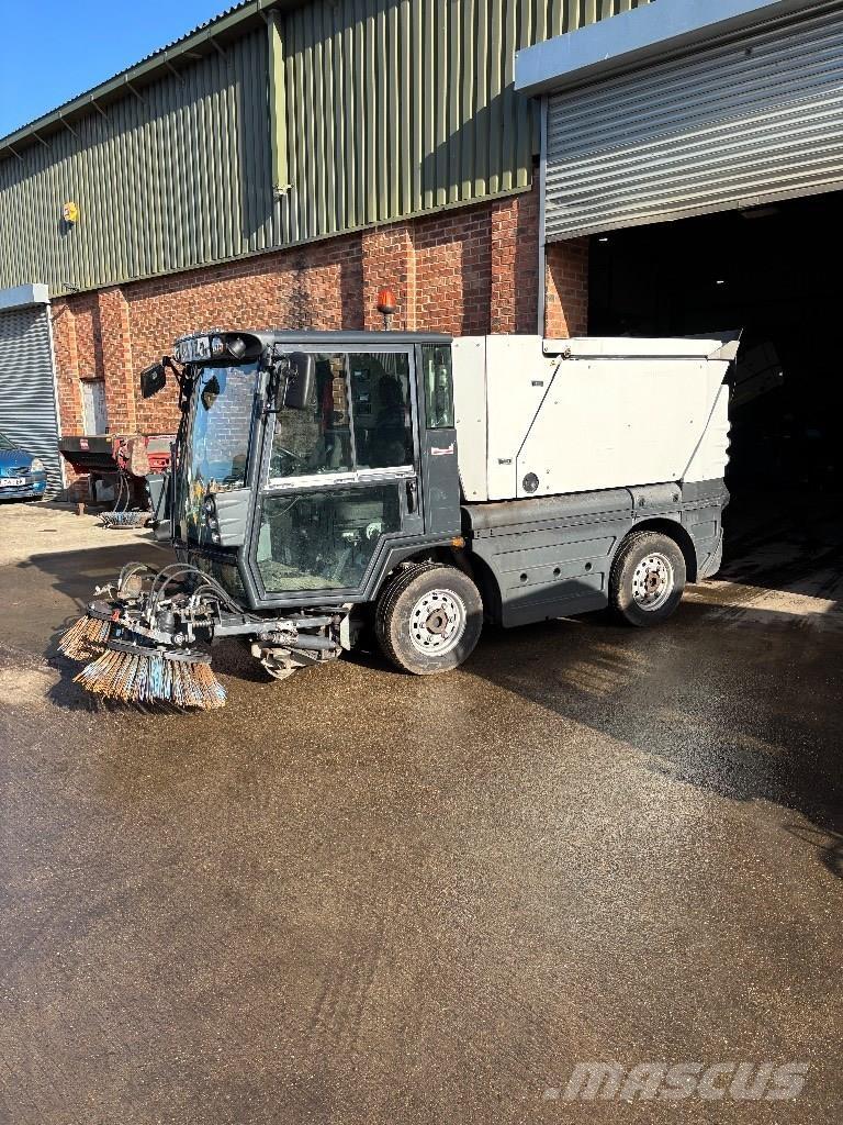 Schmidt Swingo 200 + Cadde süpürücüler